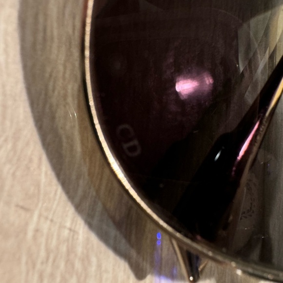 DIOR AVIATOR SUNGLASSES 🤍 - Picture 7 of 11